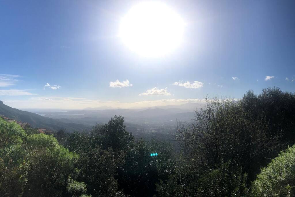 Montecolcau Panoramic View Apartment Baunei Luaran gambar