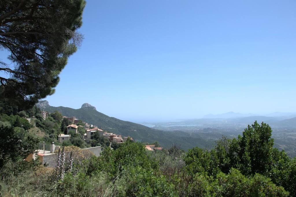 Montecolcau Panoramic View Apartment Baunei Luaran gambar